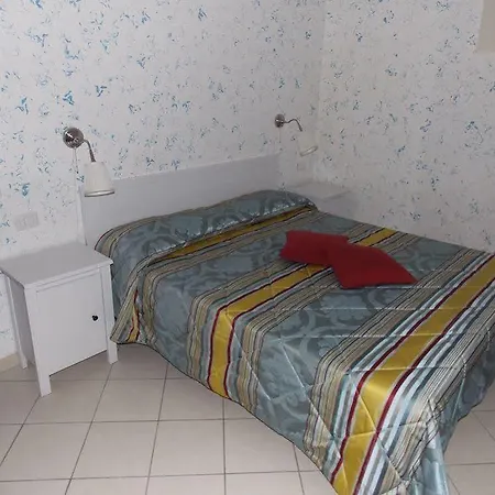 Bed and Breakfast Relais 2*